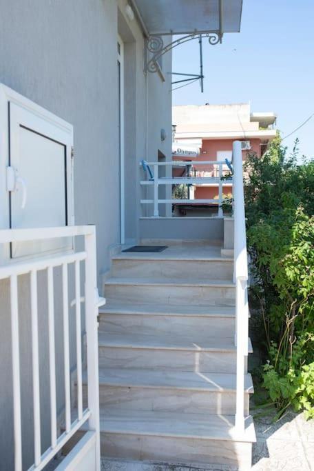 Anadora 2: Hospitable Stone House With Yard Apartment Alexandroupoli Exterior foto